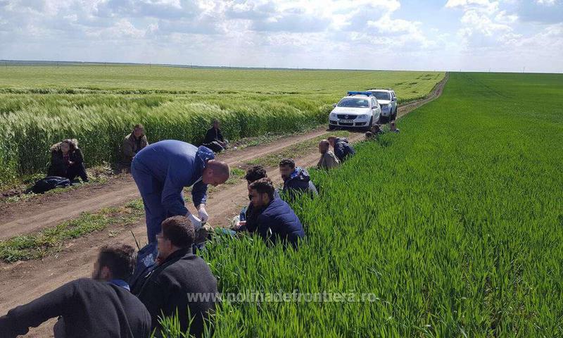 Migranti irakieni opriti la frontiera, Foto: Politia de Frontiera