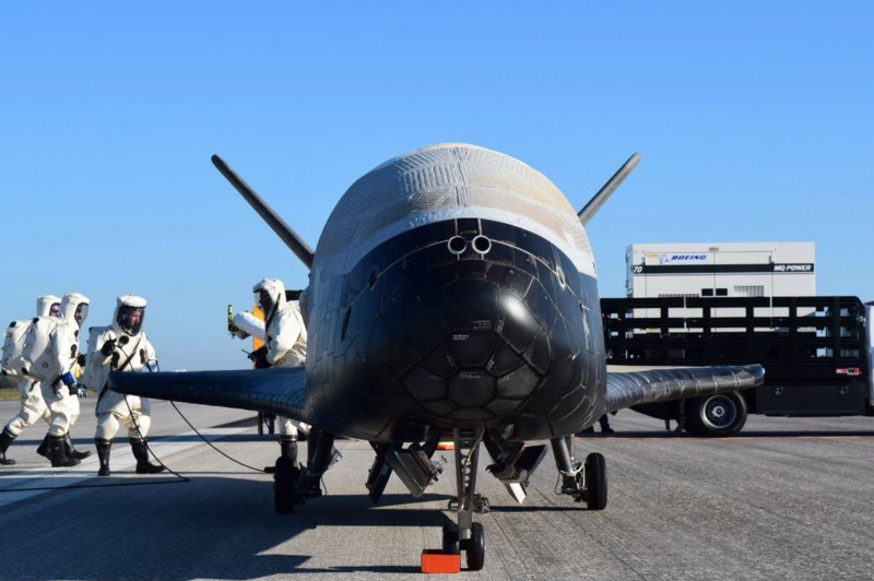 Avionul spatial X-37B, Foto: US Air Force