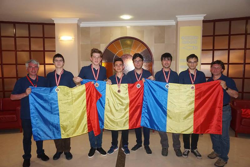 Medaliatii romani de la Olimpiada Balcanica de Matematica, Foto: Societatea de Stiinte Matematice din Romania