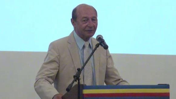 Traian Basescu la congresul PUNT, Foto: Captura Privesc.eu