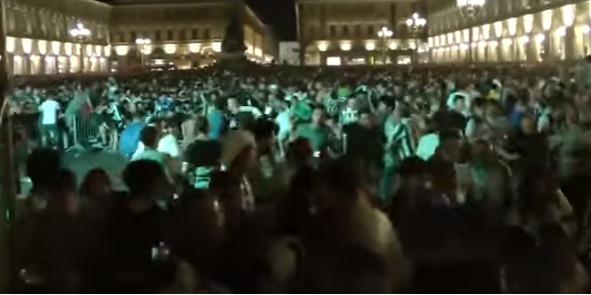 Busculada la Torino, Foto: Captura Youtube.com