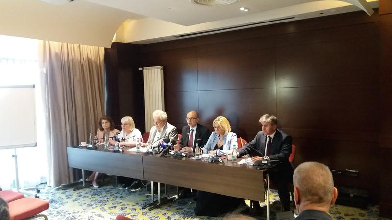 Imagine de la conferinta de joi a AOAR, Foto: Hotnews