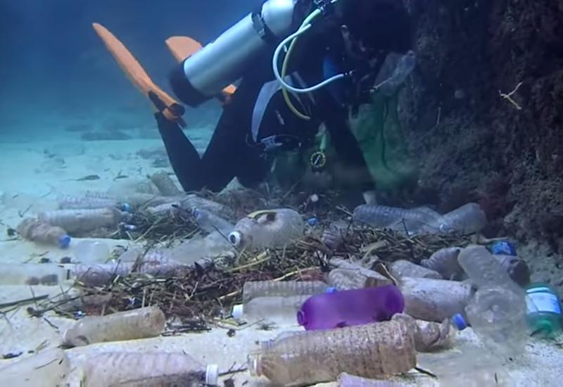 plastic, Foto: Captura YouTube