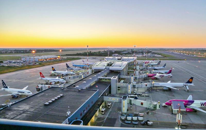 Aeroportul Henri Coanda - Otopeni, Foto: CNAB