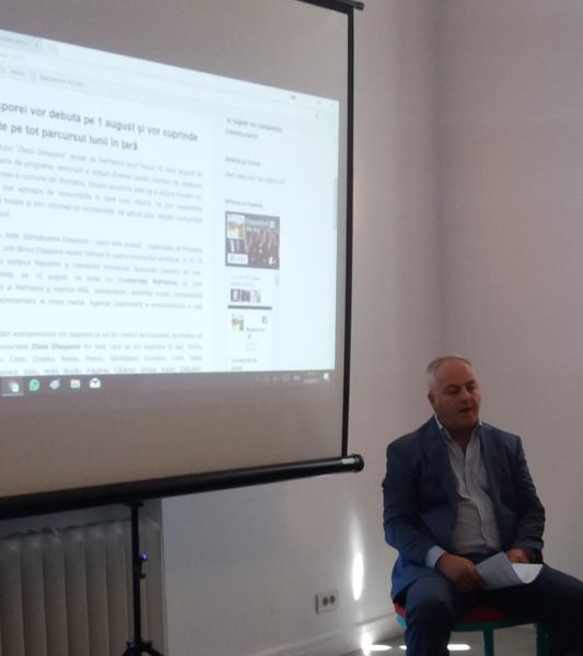 Felix Patrascanu, Fan Courier, la conferinta de joi, Foto: Hotnews