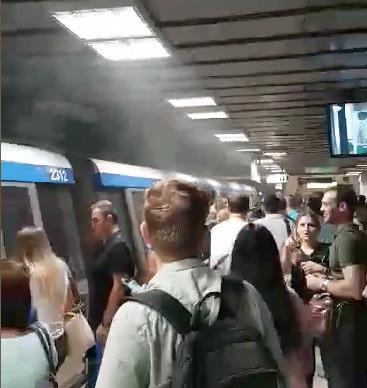 Fum la metrou, Foto: Hotnews
