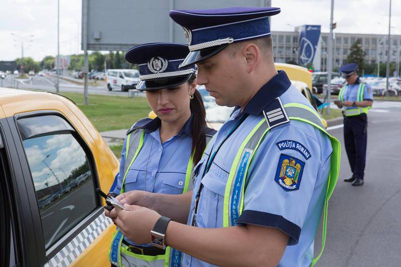 Taximetristi verificati de politie, Foto: Politia Romana