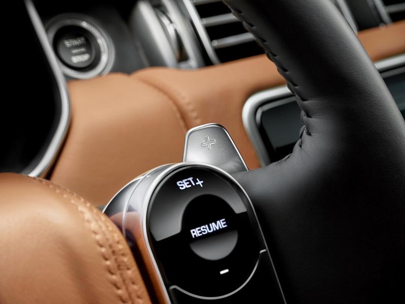 -, Foto: Range Rover