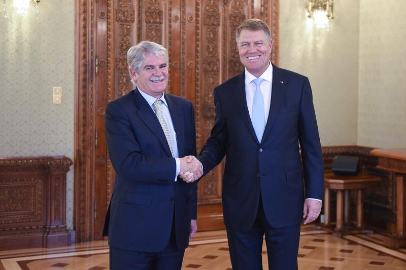 Ministrul spaniol de externe Alfonso Dastis, primit de presedintele Iohannis la Cotroceni, Foto: Presidency.ro