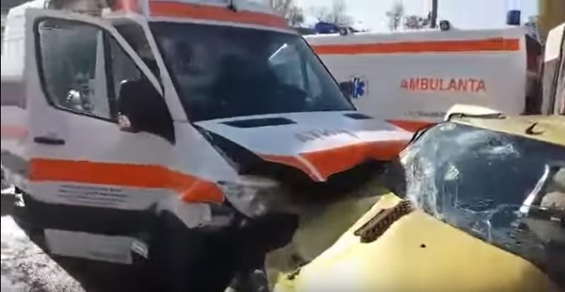 Accident cu o ambulanta, Foto: Captura YouTube