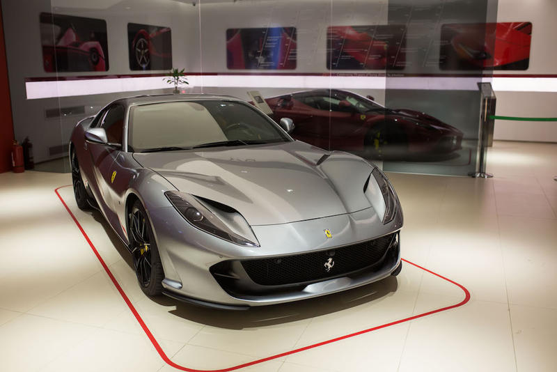 In showroom-ul Ferrari Forza Rossa din Otopeni, Foto: Forza Rossa