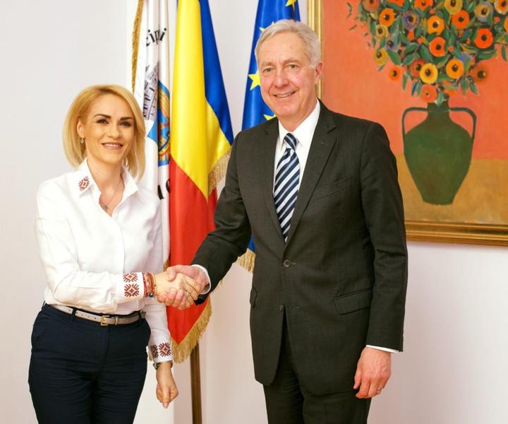 Gabriela Firea si Hans Klemm, Foto: PMB