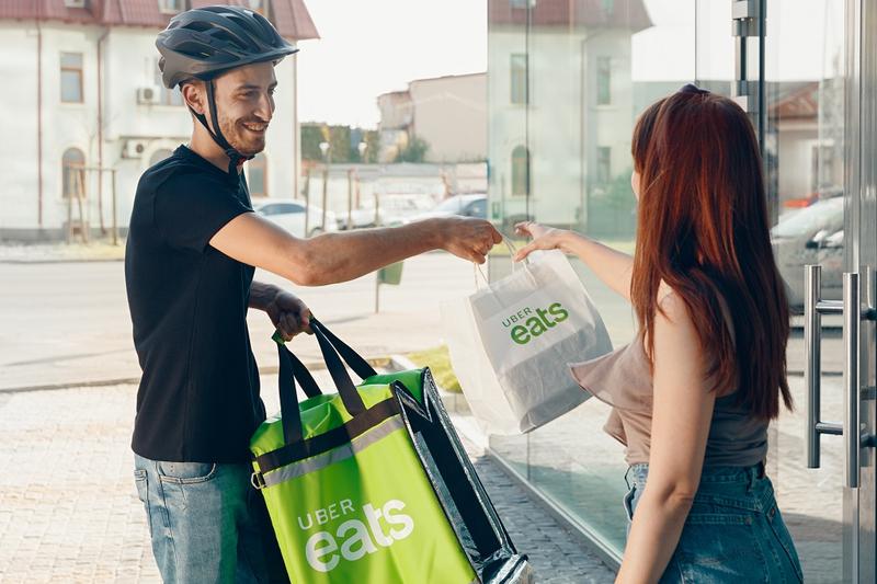 Livrare Uber Eats, Foto: Uber