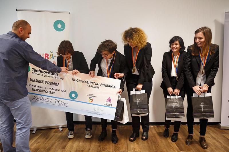 5 eleve de liceu din Bucuresti pleaca in Silicon Valley, Foto: Hotnews