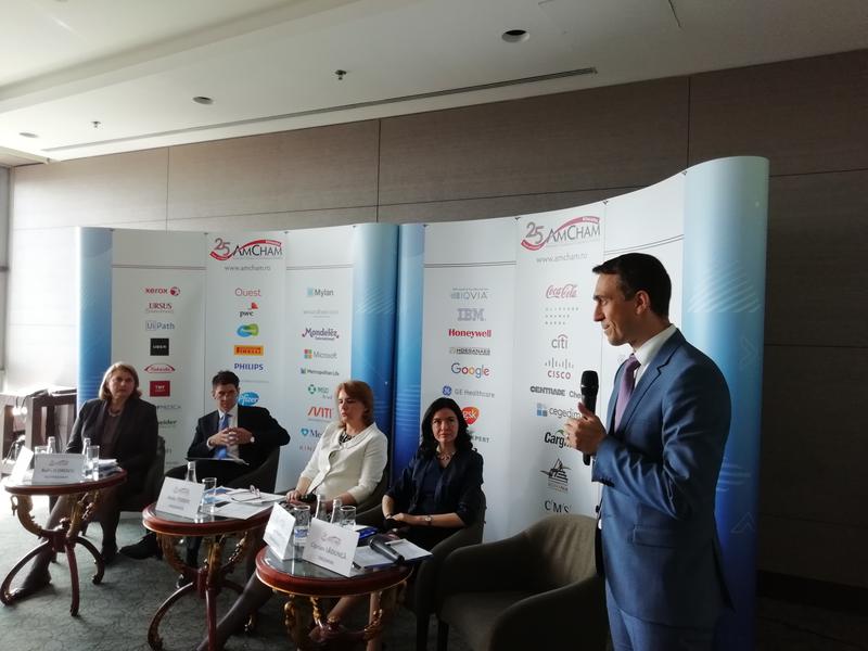 Imagine din conferinta AmCham, Foto: Hotnews