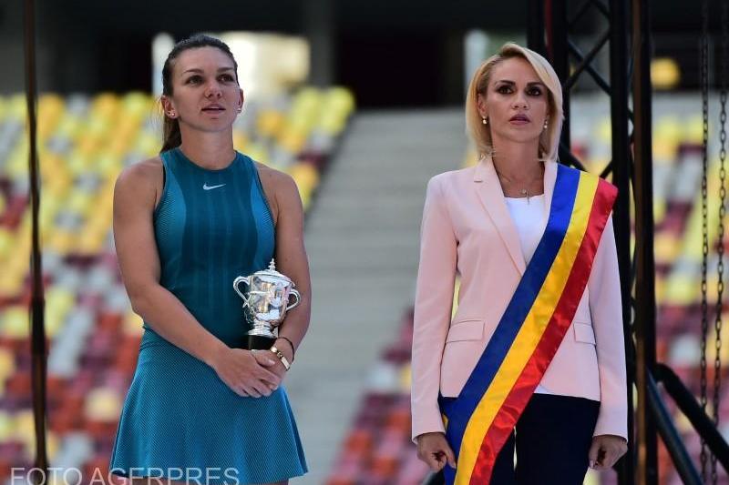 Simona Halep si Gabriela Firea pe Arena Nationala, Foto: Agerpres