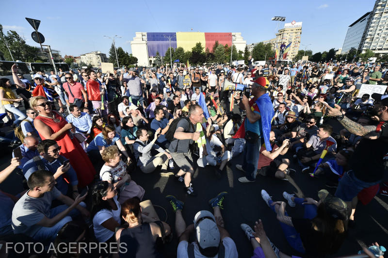 Protest impotriva PSD-ALDE in Piata Victoriei , Foto: Agerpres