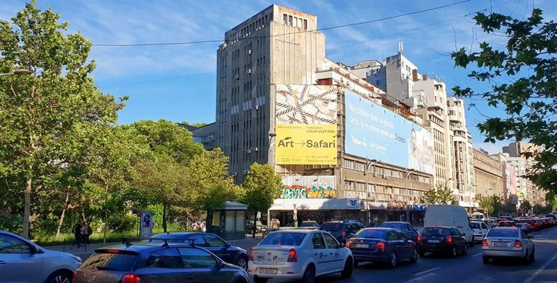 Bloc Aro acoperit reclama, Foto: Bucureștiul între Da și Nu