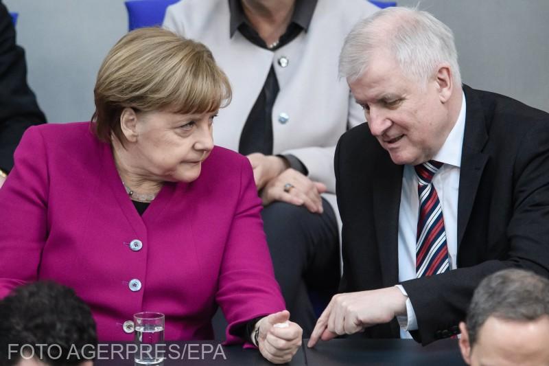 Angela Merkel si Horst Seehofer, Foto: Agerpres/EPA