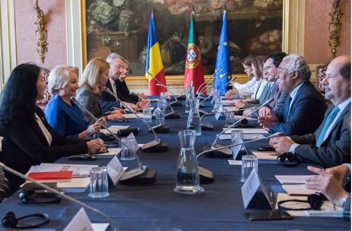 Viorica Dancila, in Portugalia, Foto: Guvern