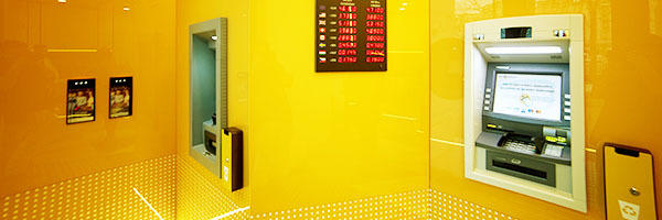 Bancomat Banca Transilvania, Foto: Banca Transilvania
