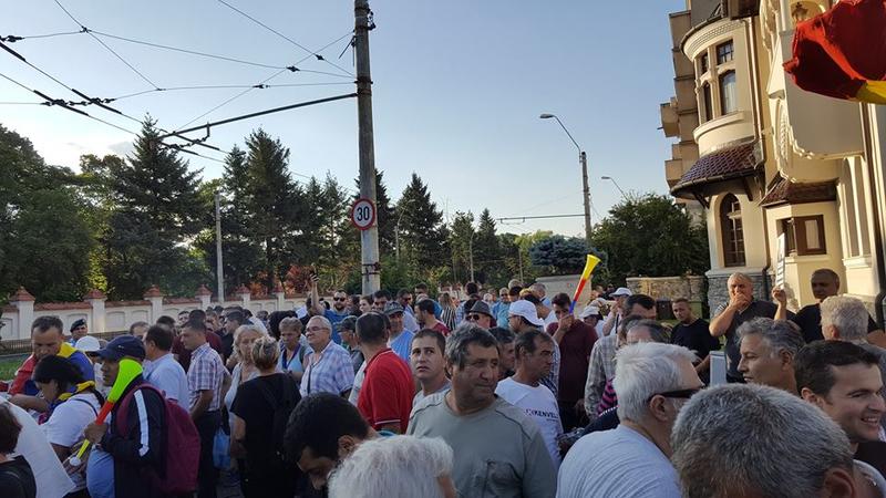 Protest la Cotroceni impotriva lui Iohannis, Foto: Facebook/ Andrei Boceanu