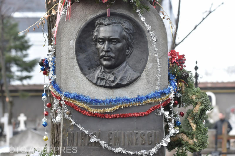 Mormantul lui Mihai Eminescu, din Cimitirul Bellu, Foto: Agerpres