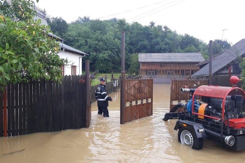 Interventie inundatii, Foto: Departamentul pentru Situatii de Urgenta