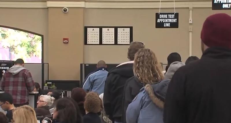 DMV California, Foto: Captura YouTube