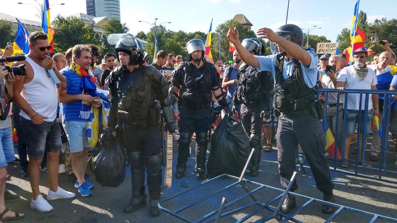 Jandarmi in multime, Foto: Hotnews