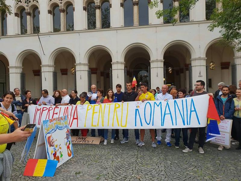 Protestul romanilor din Munchen, Foto: Facebook/ Roxana Maria