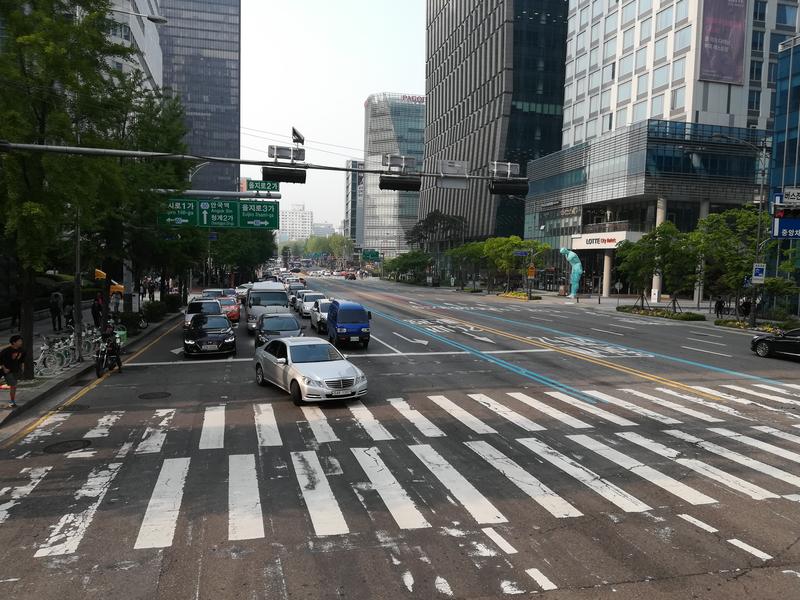 Trafic in centrul orasului Seul, Foto: Hotnews