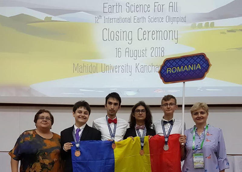 Lotul Romaniei la Olimpiada Internationala de Stiinte ale Pamantului, Foto: edu.ro