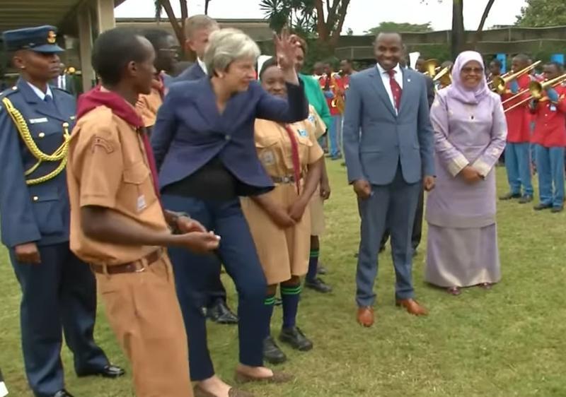Theresa May si miscarile sale de dans, Foto: Captura YouTube