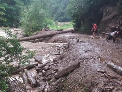 turisti blocati, Foto: captura facebook