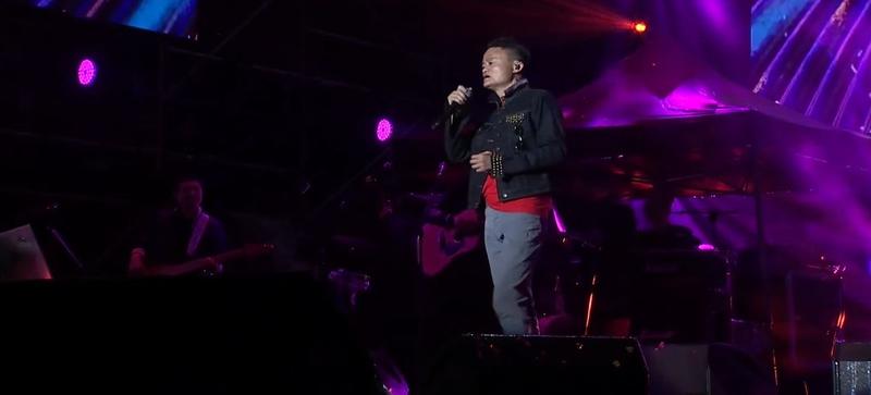 Jack Ma cantand, Foto: Captura YouTube