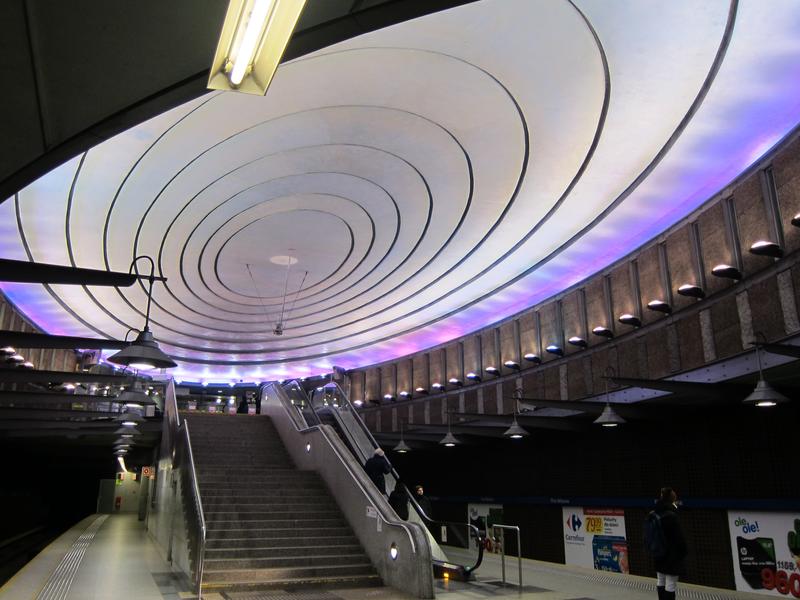 O statie spectaculoasa din metroul din Varsovia, Foto: Hotnews