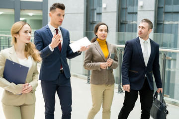 Din 2019 bugetarii detasati sau plecati in delegatie vor avea noi reguli, Foto: Hotnews