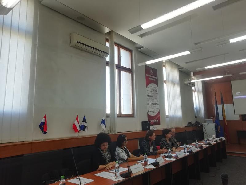 Imagine din timpul dezbaterii, Foto: Hotnews