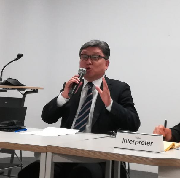 Shin Hyung-sik, presedintele Fundatiei Coreene pentru Democratie, Foto: Hotnews