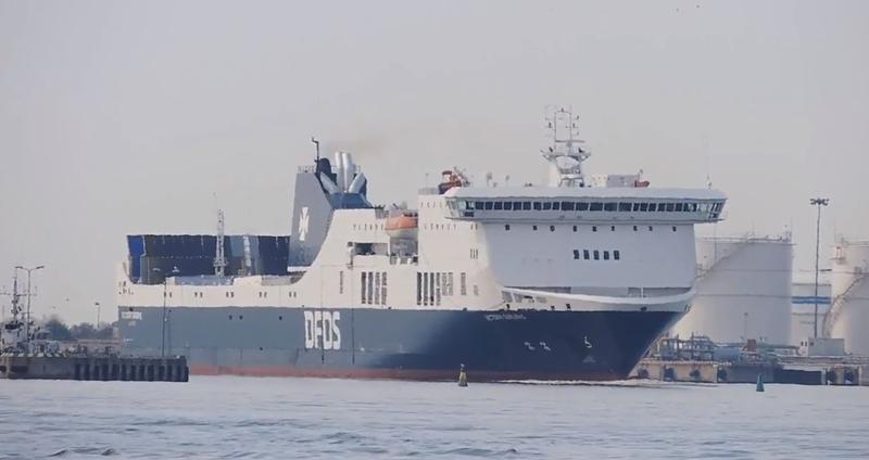 Feribot in portul Klaipeda, Lituania, Foto: Captura YouTube