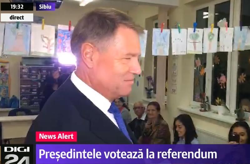 Iohannis voteaza la referendum, Foto: Captura Digi 24