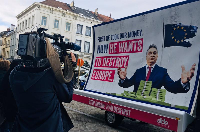Campanie anti Orban, Foto: Hungary Today