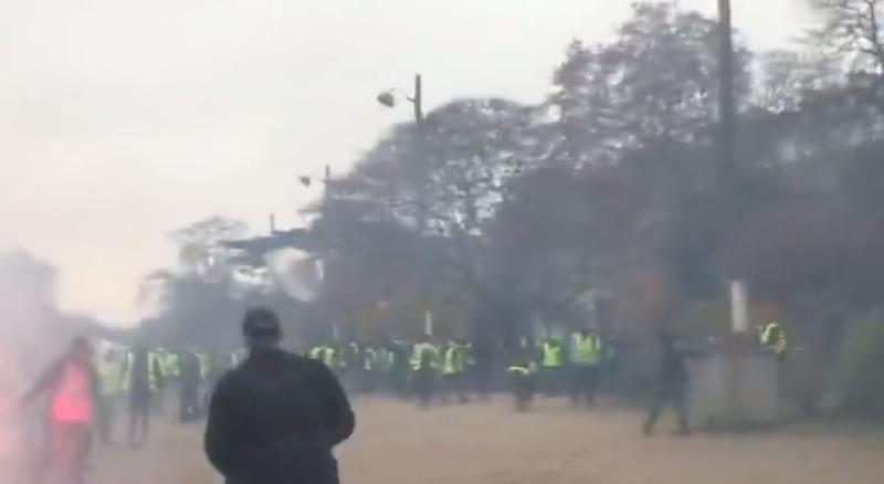 Proteste violente in Paris, Foto: Captura RT
