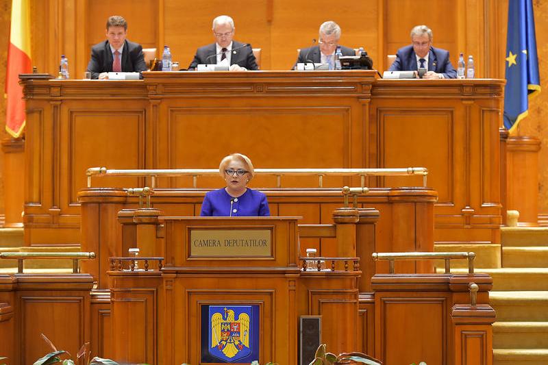 Dancila in Parlament, Foto: Guvernul Romaniei