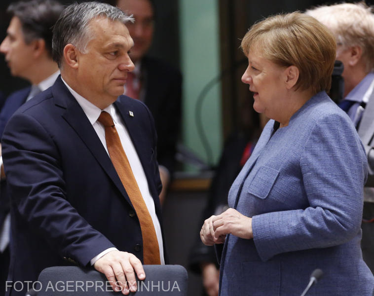 Viktor Orban si Angela Merkel, Foto: Agerpres/Xinhua