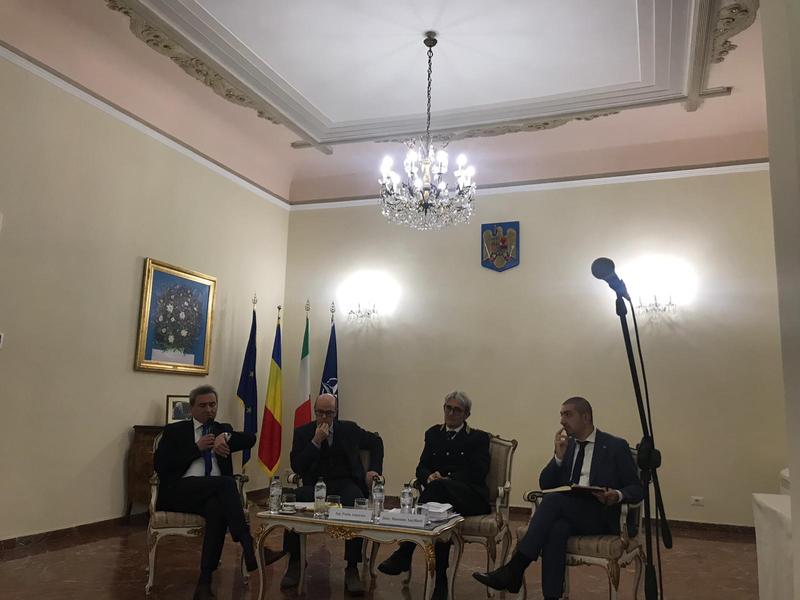 Politia italiana, Foto: Hotnews