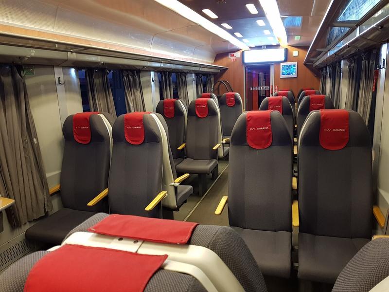 Unul dintre putinele vagoane moderne ale CFR, Foto: Hotnews