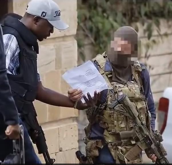 Militarul SAS (dreapta), Foto: Captura YouTube