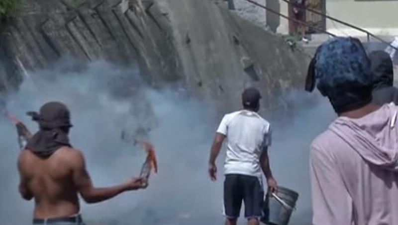 Proteste de strada in Caracas, Foto: Captura YouTube